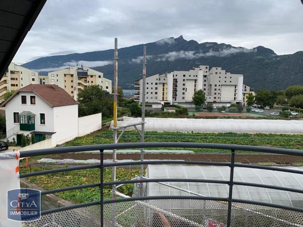 Appartement à louer 3 pièces 68.28m²