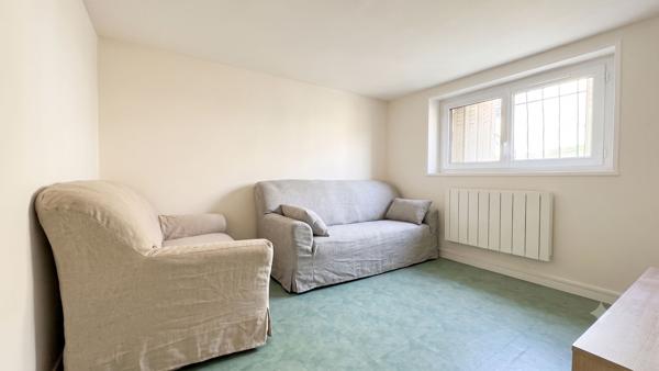 Maison individuelle 4 pièce(s) 92 m2 - DPE D