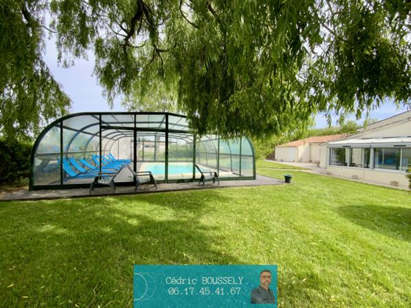 Ensemble de deux maisons Pons 17800