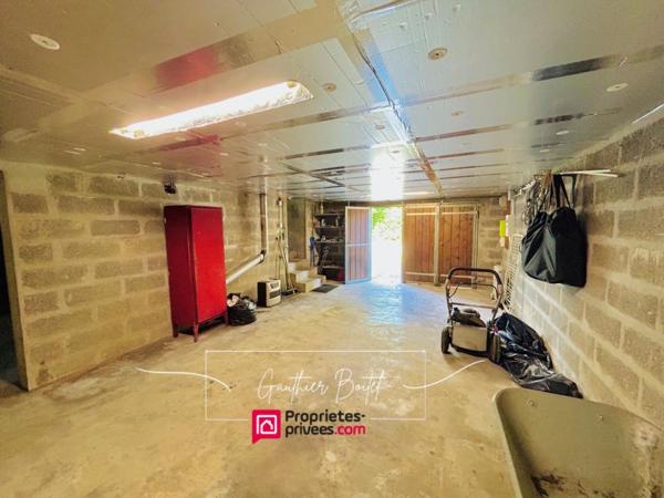 Maison à fort potentiel  Chevru (77), 86m², jardin, garage, sous-sol
