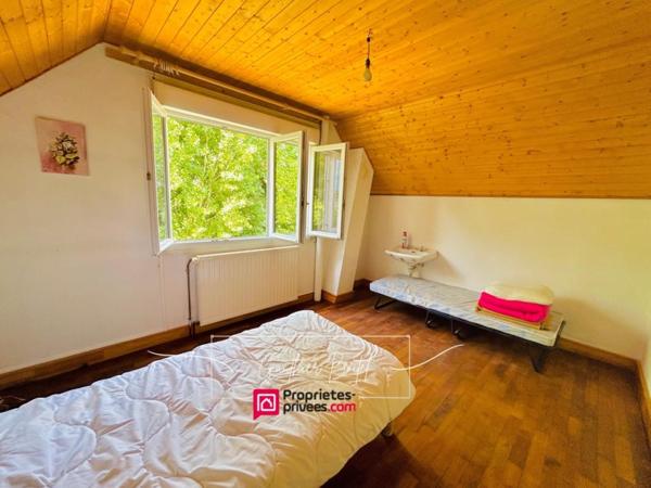 Maison à fort potentiel  Chevru (77), 86m², jardin, garage, sous-sol