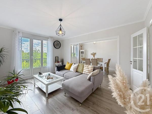 Appartement F4 à vendre  4 pièces - 77,83 m 2   ST JULIEN LES VILLAS  - 10