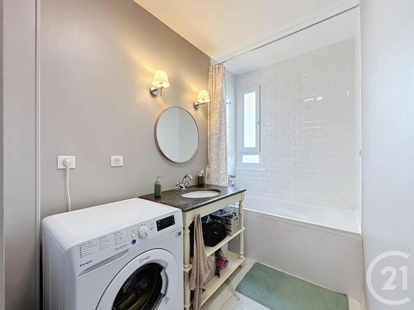 Appartement F4 à vendre  4 pièces - 77,83 m 2   ST JULIEN LES VILLAS  - 10