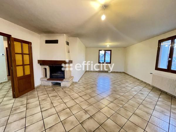 Maison 6 pièces - 180 m² Exclusivité efficity