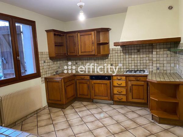 Maison 6 pièces - 180 m² Exclusivité efficity