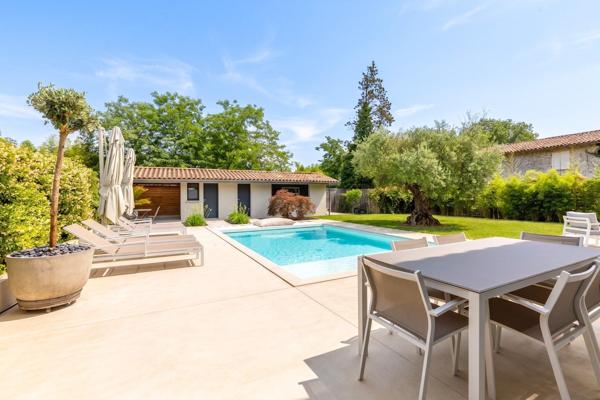 Vente Maison de luxe Bordeaux 6 Pièces 223 m²