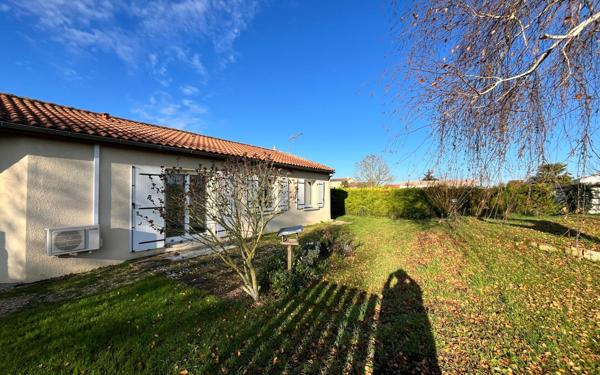 Maison à louer    4 pièces •  Aiffres