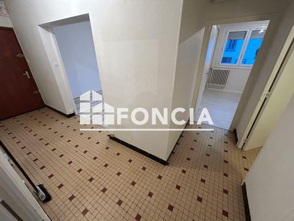 Location Appartement 3 pièces 60.55 m² - 31 ALLEE DE L'EPERVIERE Valence 26000