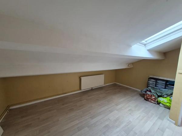 Maison à vendre 5 pièces 80.04m² Sin-le-Noble (59450)