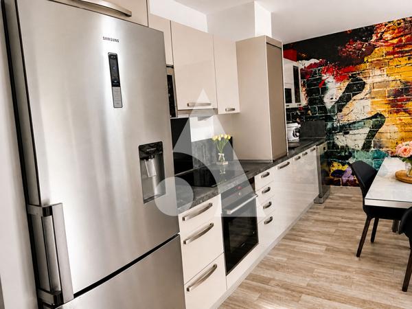 Appartement 4 pièces 77.5 m2