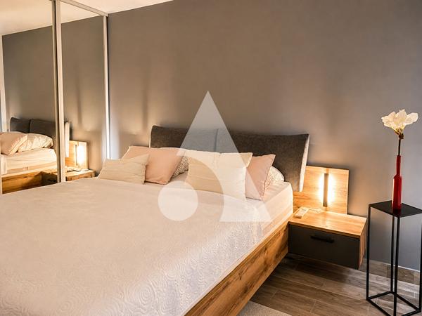 Appartement 4 pièces 77.5 m2