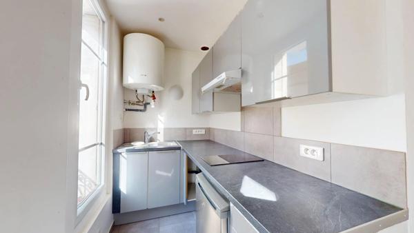 Location                                                      Appartement
                        
                     2 pièces                      30 m2                     à Boissy-Saint-Léger