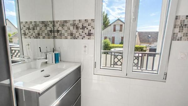 Maison  5 pièce(s) 88 m2
