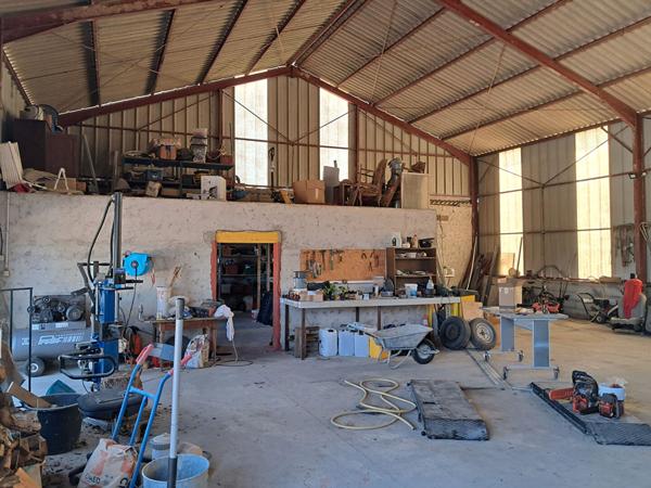 Propriété proche Gimont 7 pièces 200 m2 avec dépendances sur 7.8 hectares