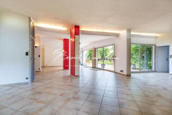À vendre : Maison d'architecte 6 pièces ? 179 m² ? Le Teil (à 5 min de Montélimar)