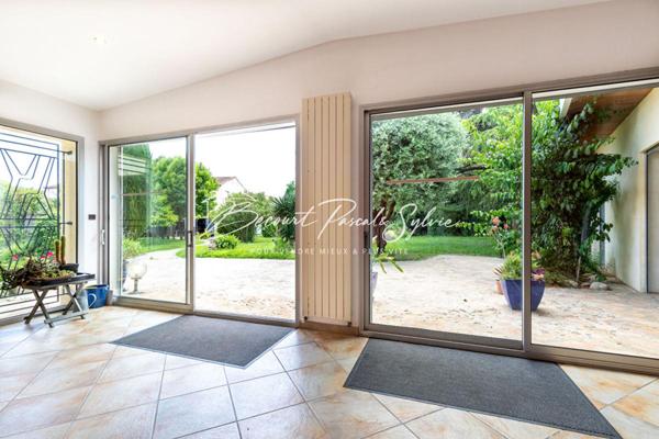 À vendre : Maison d'architecte 6 pièces ? 179 m² ? Le Teil (à 5 min de Montélimar)