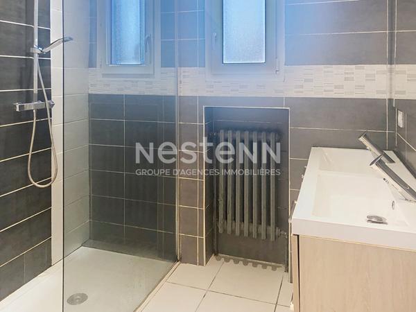 Maison de plus de 100m2 avec garage sur 700 m2 de terrain Centre SAINTE SIGOLENE