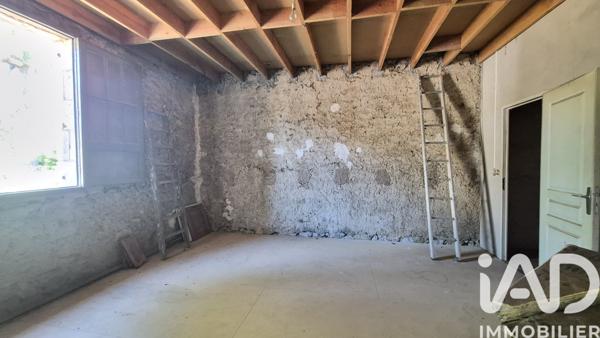 Maison à vendre 10 pièces 223 m² Vélines
