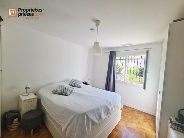 LES LÔNES- PLAGES ET SANARY A PIED