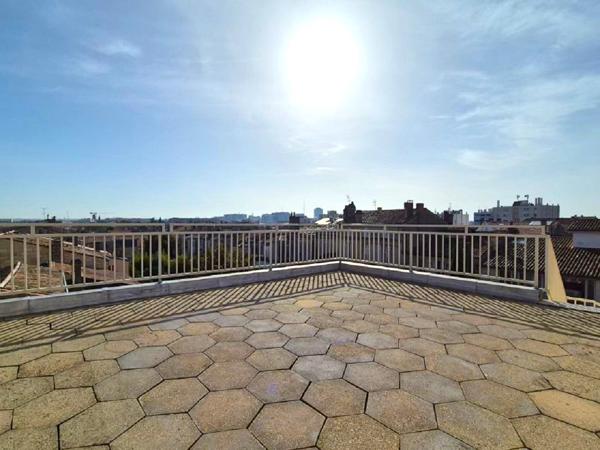 Bordeaux Saint Bruno/Judaique - T4 avec magnifique terrasse en rooftop