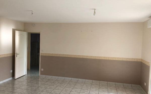 Appartement à louer    3 pièces •  Lieuvillers