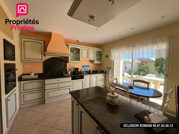 Maison Cozes 7 pièces 181 m2 - 5 chambres - jardin - PRIX 410 760 HAI