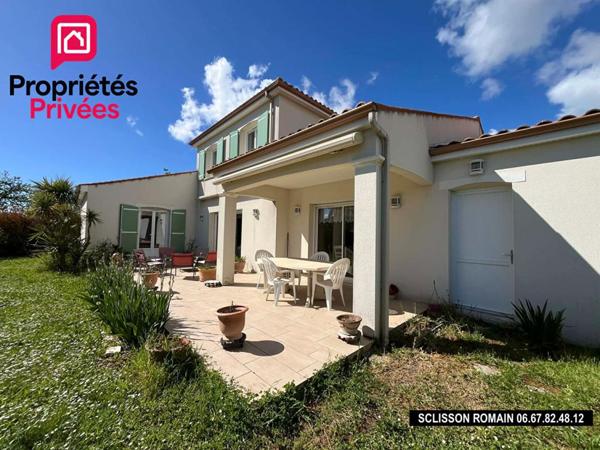 Maison Cozes 7 pièces 181 m2 - 5 chambres - jardin - PRIX 410 760 HAI