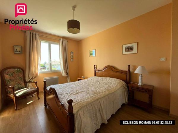 Maison Cozes 7 pièces 181 m2 - 5 chambres - jardin - PRIX 410 760 HAI