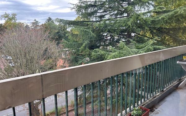 Appartement à vendre    3 pièces • 78 m2 Saint-Gratien