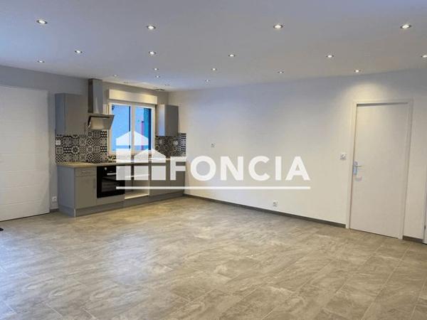 Location Appartement 3 pièces 72.2 m² - 543 RUE DU RIVET Saint Avre 73130