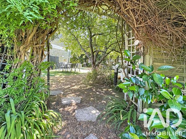 Maison à vendre 4 pièces 122 m² Ploumagoar