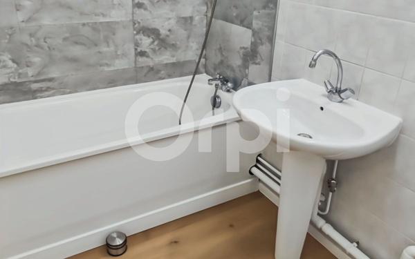 Appartement à louer    2 pièces •  Longperrier