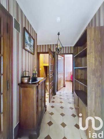 Maison à vendre 10 pièces 188 m² Saint-Martin-d'Hères