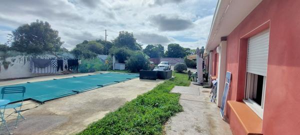 BELLE VILLA DE PLAIN PIED AVEC PISCINE QUARTIER CANONGES