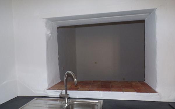 Appartement à louer    1 pièce • 38,41 m2 La Tour-d'Aigues