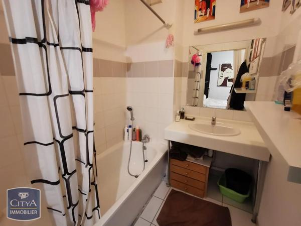 Appartement à louer 2 pièces 44.01m² Mérignac (33700)