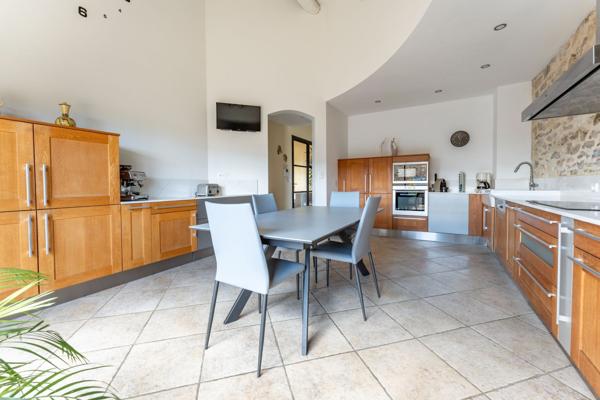Vente Maison de luxe Montpellier 7 Pièces 300 m²