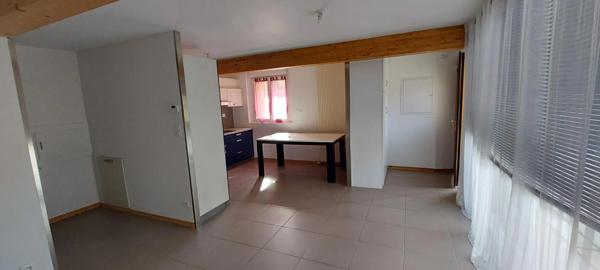 Appartement à louer à Cluse-et-Mijoux (25300)