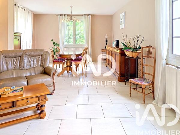 Maison à vendre 6 pièces 126,08 m² Savigny-Lévescault