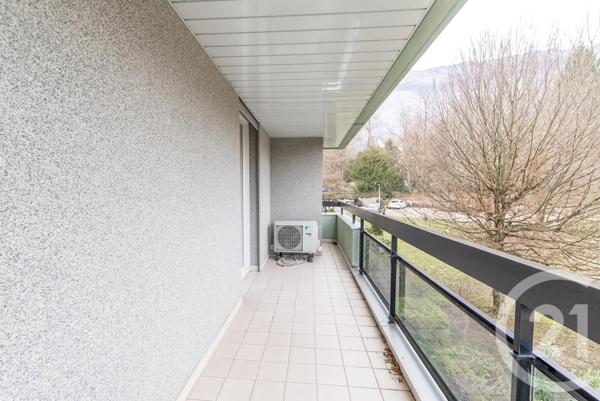 Appartement T3 à vendre  3 pièces - 105 m2 MEYLAN - 38