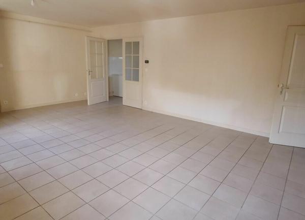 Appartement à louer  4 pièces •  Chancenay