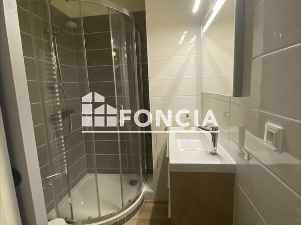 Location Appartement 4 pièces 90 m² - 7 RUE LANGLOIS Niort 79000