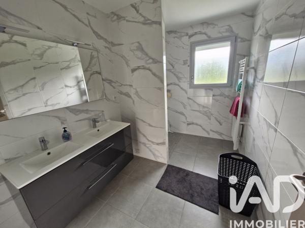 Maison à vendre 6 pièces 140 m² Saint-Junien