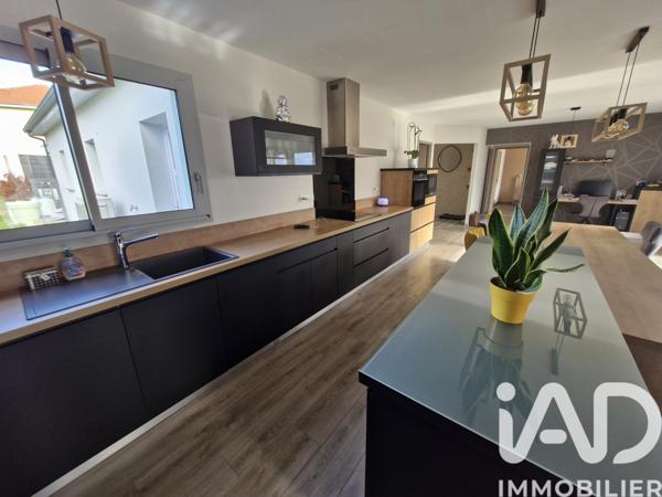 Maison à vendre 6 pièces 140 m² Saint-Junien