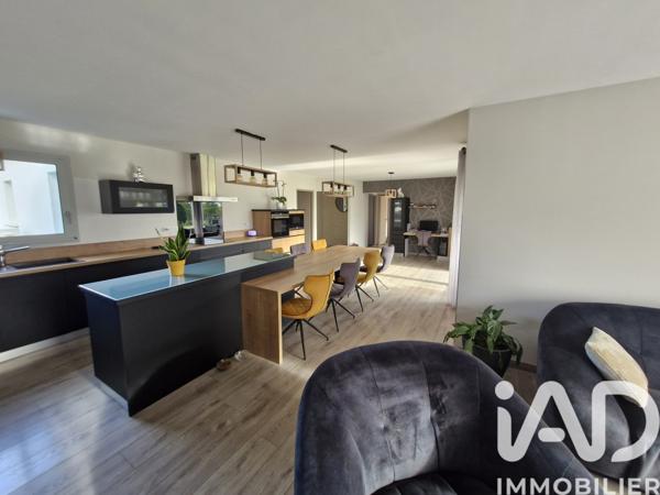 Maison à vendre 6 pièces 140 m² Saint-Junien
