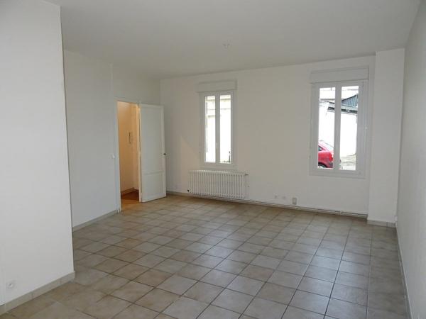 Échoppe rénovée 4 pièces 100 m2 avec petit garage