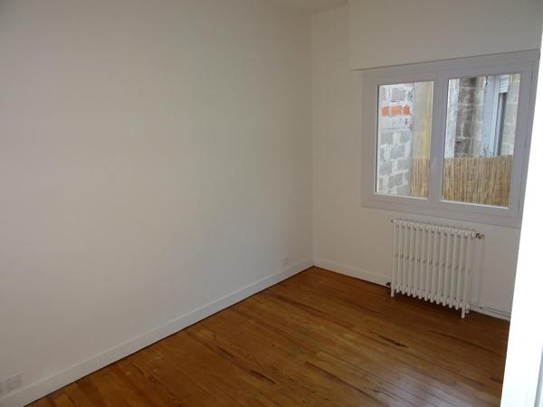 Échoppe rénovée 4 pièces 100 m2 avec petit garage