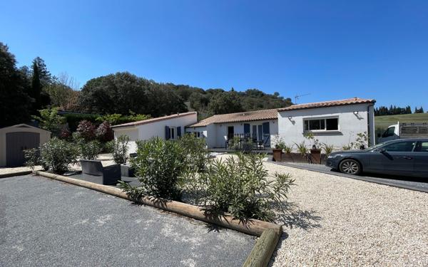 Maison à vendre    4 pièces •  Alairac