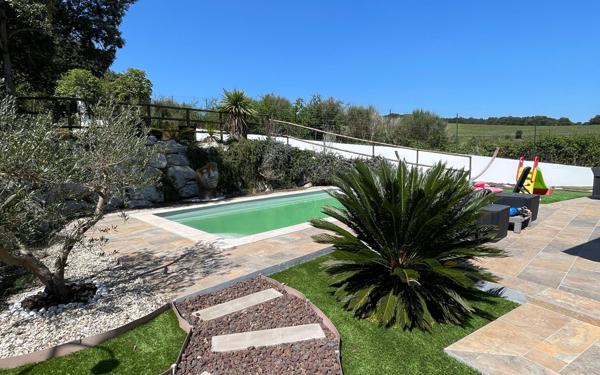 Maison à vendre    4 pièces •  Alairac