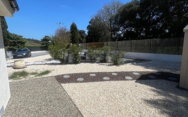 Maison à vendre    4 pièces •  Alairac